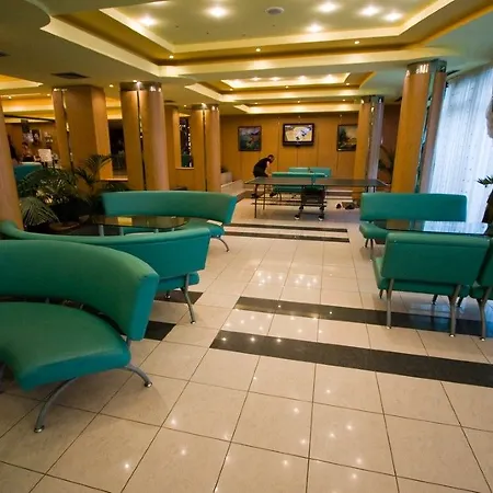 Ihotel Sunny ホテル