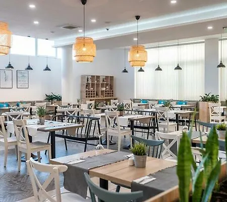 Ihotel Sunny 4*