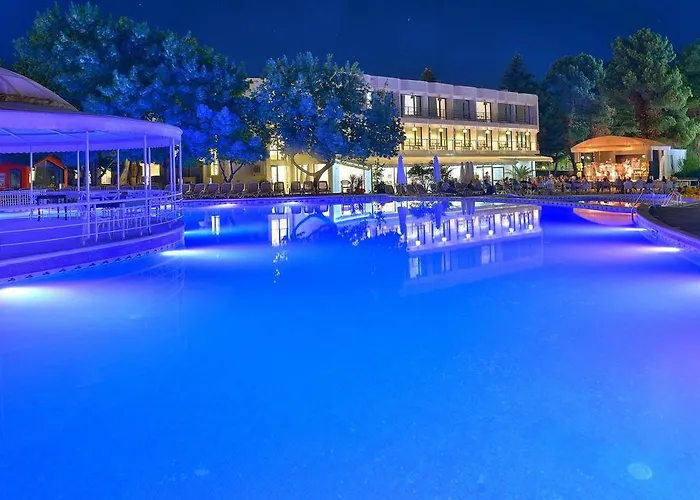 Ihotel Sunny 4* サニービーチ